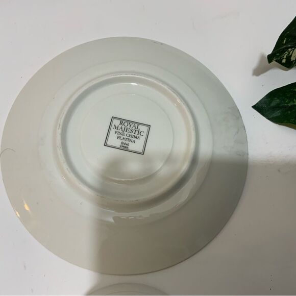 Royal Majestic platIna  Cup and Saucer replacement 8446 white B7 - Picture 6 of 6